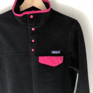 Patagonia Snap pullover! Size small!
